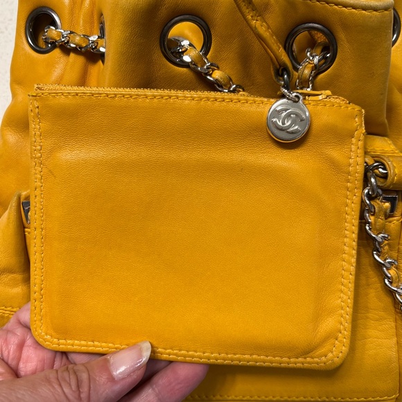 SOLD‼️ Chanel Lambskin Rare Mini Bucket Backpack. - Picture 2 of 16